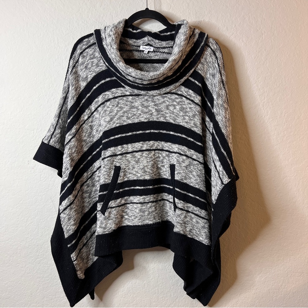 Splendid Striped Baja Poncho Cape XS/S - Made in USA Coastal Chic